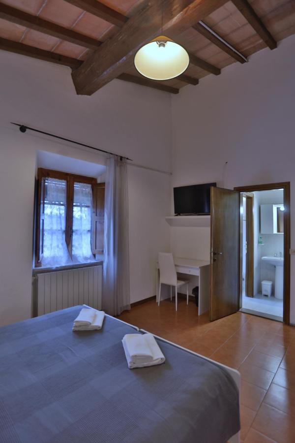 Podere San Francesco Bed & Breakfast Volterra Exterior photo