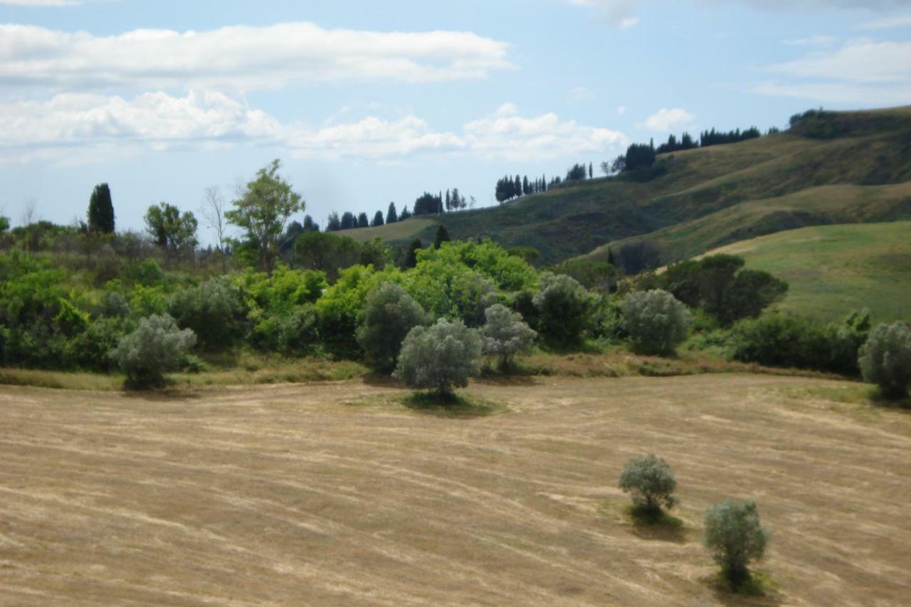 Podere San Francesco Bed & Breakfast Volterra Exterior photo
